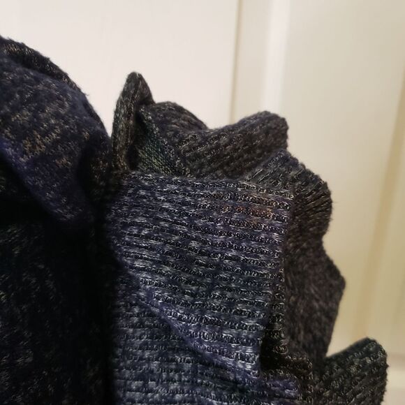 Gap Oversized Navy & Gray Top - Picture 6 of 6